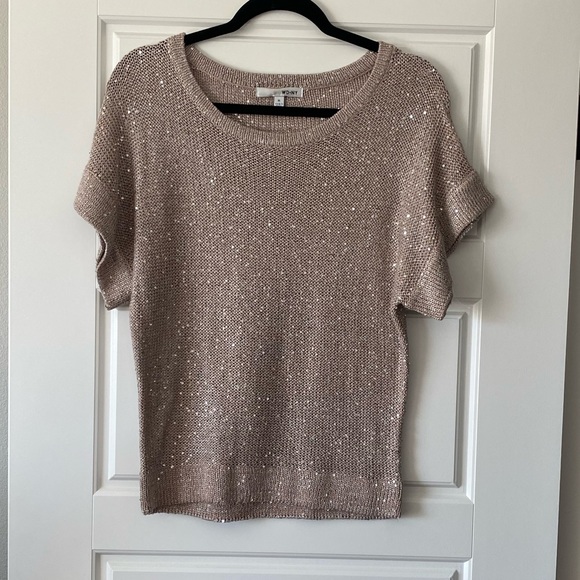 Women’s Sparkly Short Sleeve Sweater Top - Picture 1 of 3